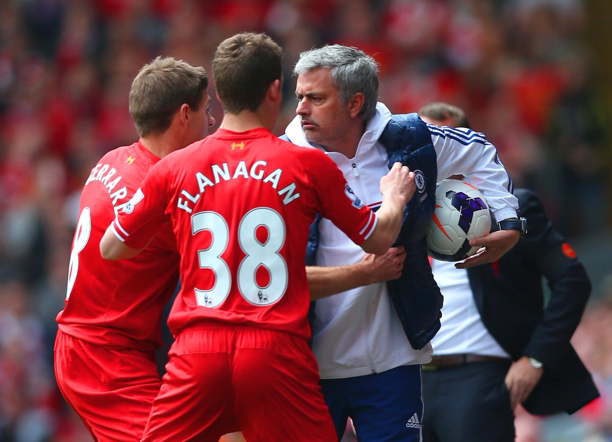 BBCMOTD's tweet photo. Jose Mourinho's #mysportingregret is not signing Steven Gerrard - what's yours? http://t.co/B5X6adkQmw http://t.co/TTi3mGyKRW