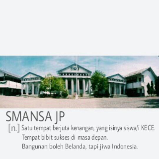 xisone_jp's tweet photo. Bener gak nih anak smansajp? 😳😍😘💘💓💖 @smansaJP @smansa67 http://t.co/I6Hqu7p1UL