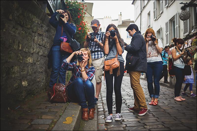 FranceHorizons's tweet photo. Cours de photographie en français en septembre 2015, un bon plan pour pratiquer le français. http://t.co/VQGmrhH5UG http://t.co/rPn2X8Dvyz
