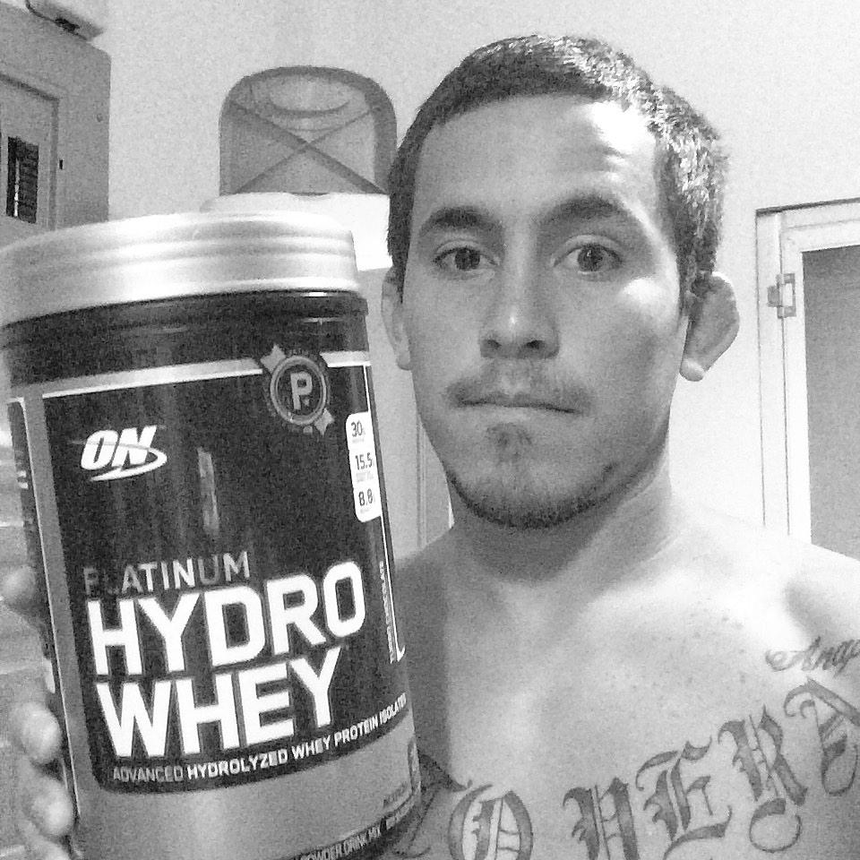 Empezando el día 💪👊 gracias a Daniel Noboa x los suplementos #EL