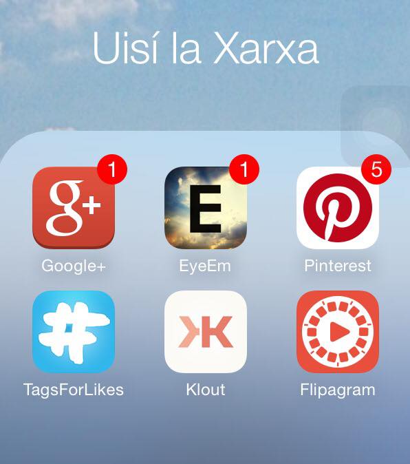 Raulmuto's tweet image. @Eva_Gene @holoturoideu jo #tingos el Guguel plus! Tb el Klout per saber qui la té més gran! La influència vull dir.