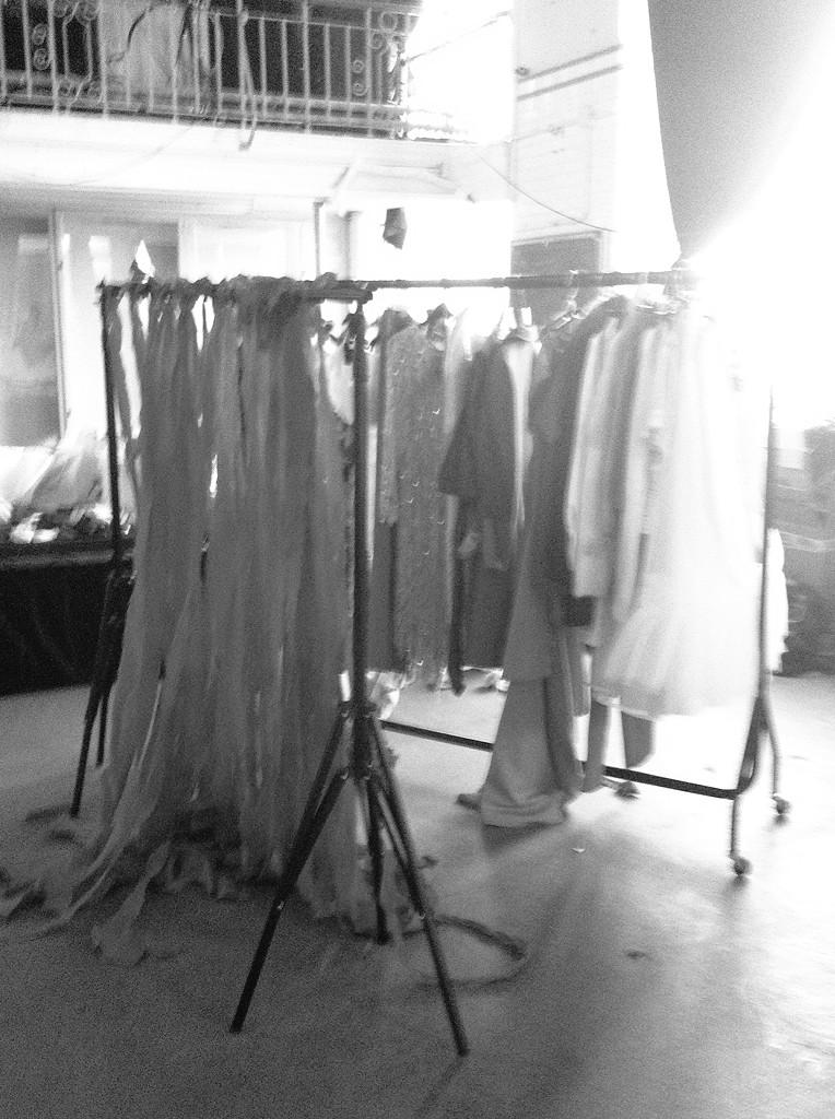 lipsticklashes2's tweet photo. Cute behind the scenes snaps  from bridal shoot yesterday x http://t.co/DQ8kTs1K5A