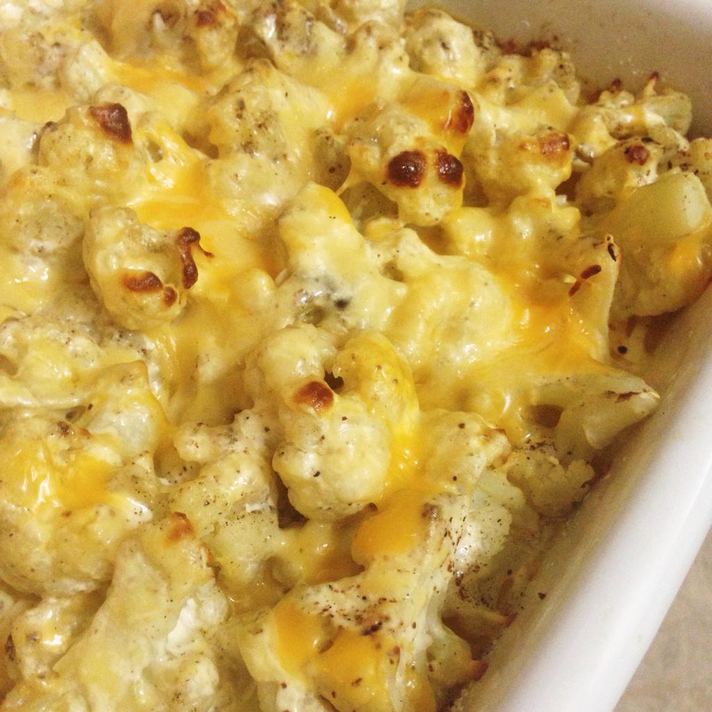 steph_arnaldo's tweet photo. Baked cheese & cauliflower casserole + soy ginger garlic fish foil packets! #CookingWithSteph http://t.co/qhzXavrmqh