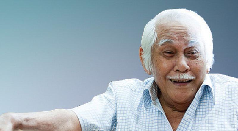 Pengusaha nyentrik Bob Sadino (75) meninggal dunia pukul 17:50.Turut berduka cita yg sedalam-dalamnya