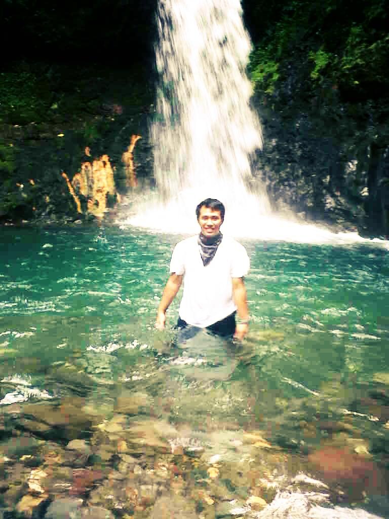 48_ian's tweet photo. @LRahmahyanti curug alami http://t.co/PDJyPYvwGL