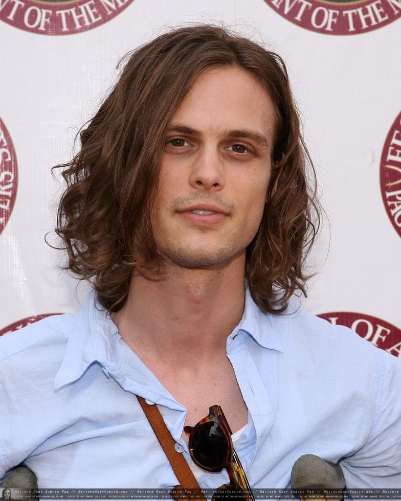 rob_swattz's tweet image. @Caroline_Brown4 @LaneSlate @Ryan_Hall20 @YoungBeewell see the resemblance? I sure do. #twins #samemother