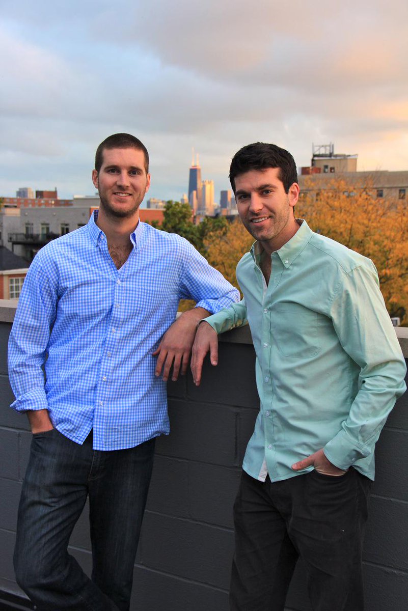 ReichThreads's tweet image. Do men need a shirt that can't be tucked? nypost.com/2015/01/13/do-… @michaelstrahan thinks so: youtube.com/watch?v=yy9Rux…