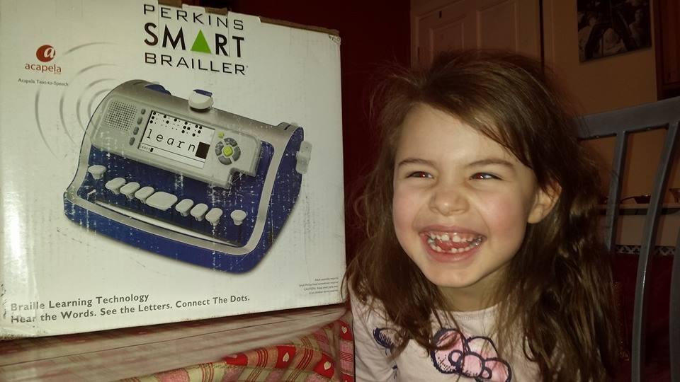 wonderbaby's tweet photo. Lily-Grace meets the #SMARTBrailler #learningbraille #whatsyoursuperpower @RNIB @PerkinsVision http://t.co/lCOLq9lTwr http://t.co/1fuMHgWEu0