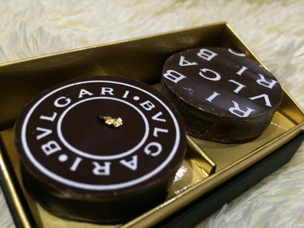 1粒1000円 ブルガリのチョコレートが芸術的 食べる宝石 Togetter