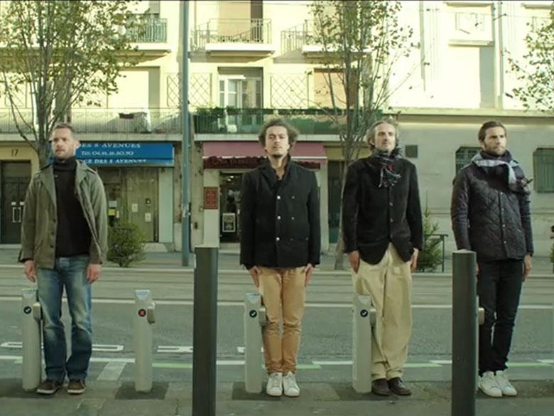 Vidéo : si les #hommes étaient des Vélib' (et pourquoi pas, d'abord) bit.ly/1yDy2wA cc <a href="/festivalnikon/">Nikon Film Festival</a>