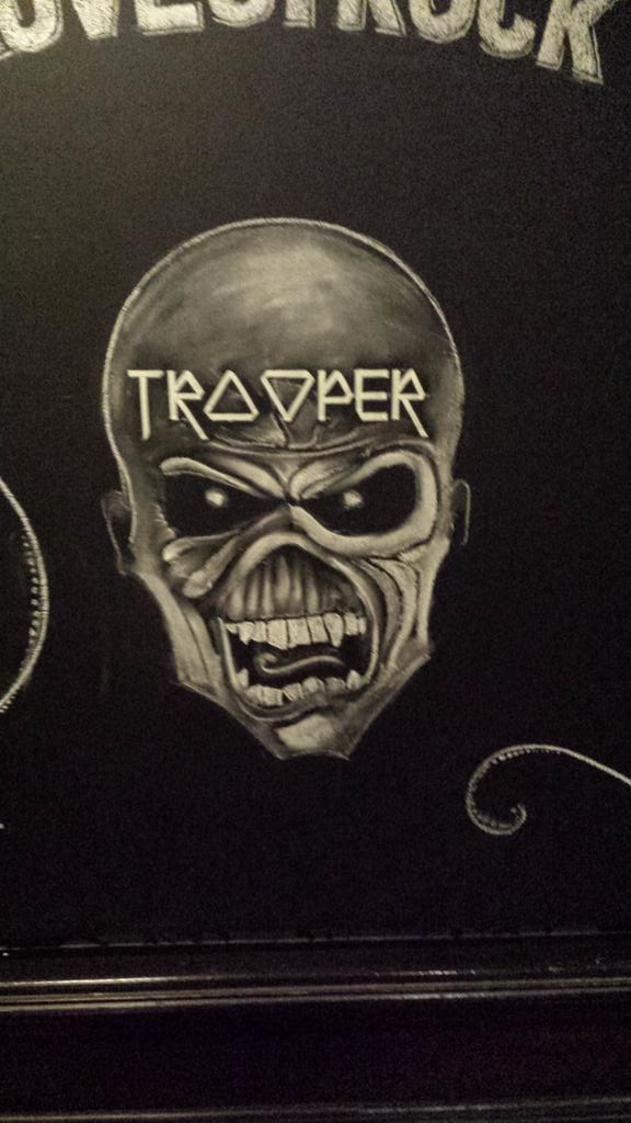 Three Crowns tweet media