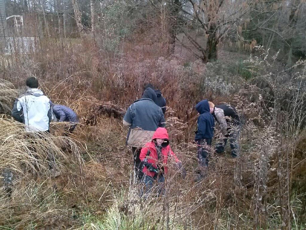 TY volunteers <a href="/LondonTown/">LondonTown.com</a>&amp;Gardens #MLKDay #MLK2015 <a href="/RecParks/">AA Co. Rec & Parks</a> <a href="/1430WNAV/">1430WNAV</a> <a href="/GivingBackLL/">Giving Back</a> 33vols did great work!