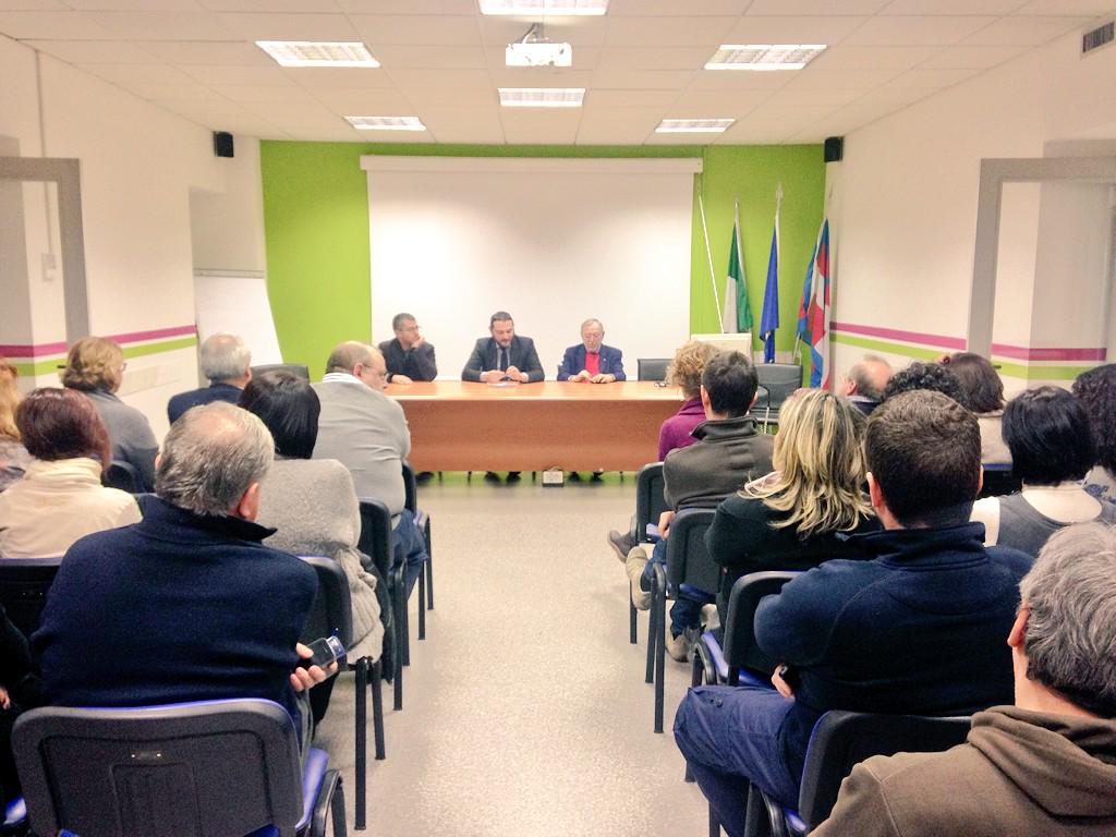 VolToCsv's tweet photo. Dematteis: "con ottimismo per affrontare le sfide che ci attendono come centro servizi" http://t.co/lEPKZQjA0R