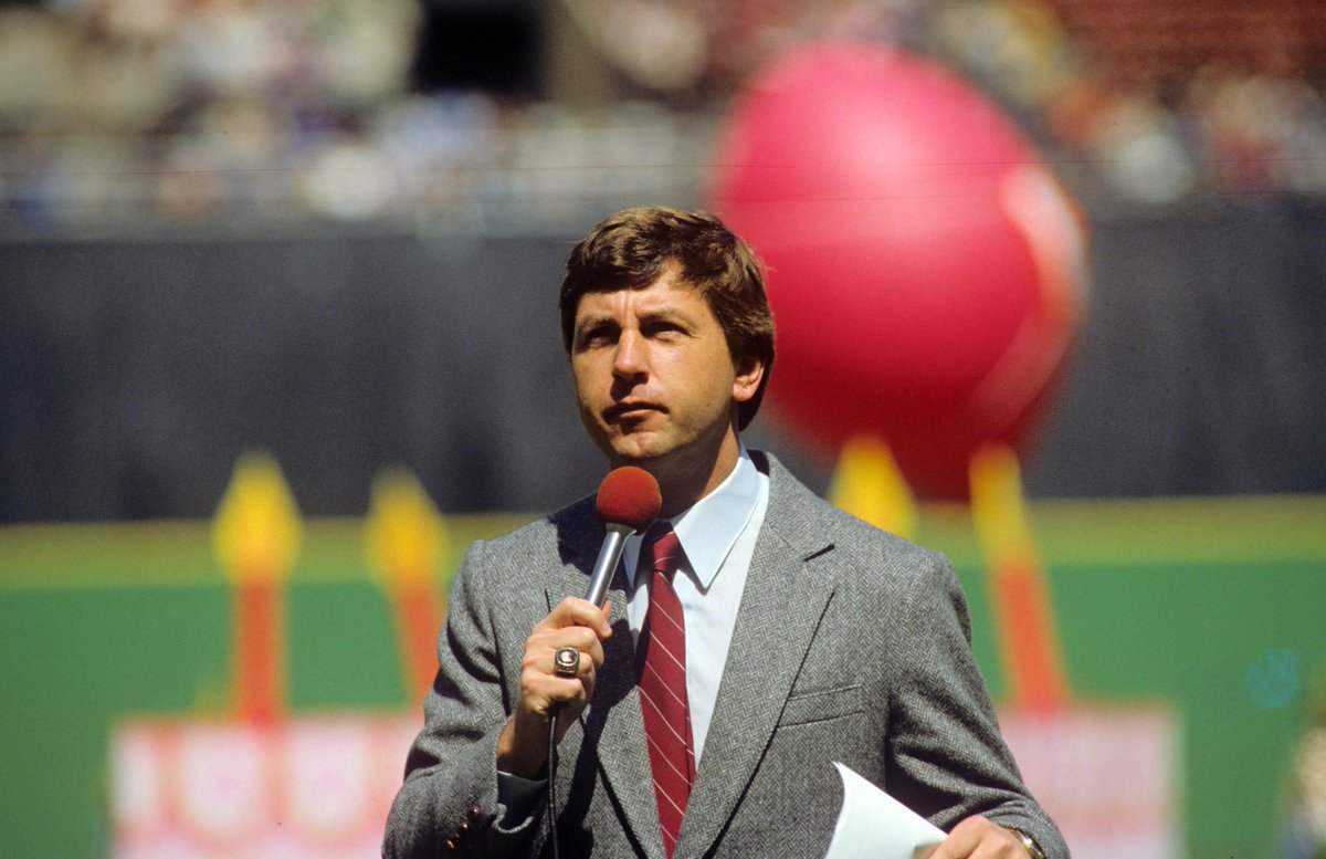 mvalella's tweet photo. My dad making HOF presentation MT @Phillies: Dan Baker to be inducted into All Sports Museum of Southern NJ tonight http://t.co/DTqLeSP5EZ