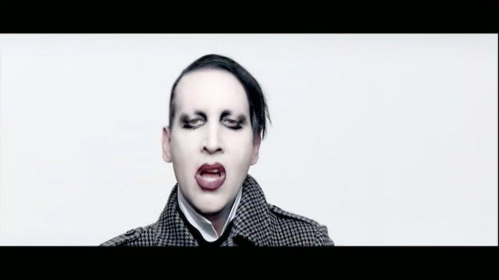 FRANCE24's tweet photo. Marilyn Manson mellows - slightly - with new album 'The Pale Emperor' http://t.co/PFt40FAw5v #music #EncoreF24 http://t.co/NpZvuzode7