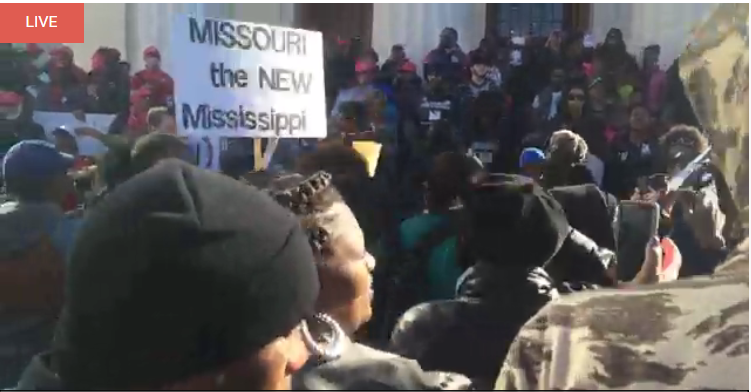 sdkstl's tweet photo. #STL #MLKDay diverges into traditional &amp; #TakebackMLK #ReclaimMLK 
@xshularx stream: https://t.co/taszcean3H http://t.co/PaeKORpqjj