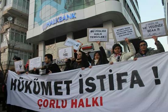 CHPCorluGenc's tweet photo. Hırsıza HIRSIZ deme suçunun(!) Karar Duruşması 
Yarın 11.00'da
Çorlu 5. Asliye Ceza Mahkemesi'nde http://t.co/tXpO80djBs