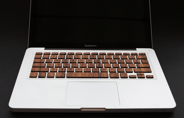 ts_practical's tweet photo. Macbook Wooden Keyboard

http://t.co/vF7kIB5L8R http://t.co/Glj5vhJJ7T