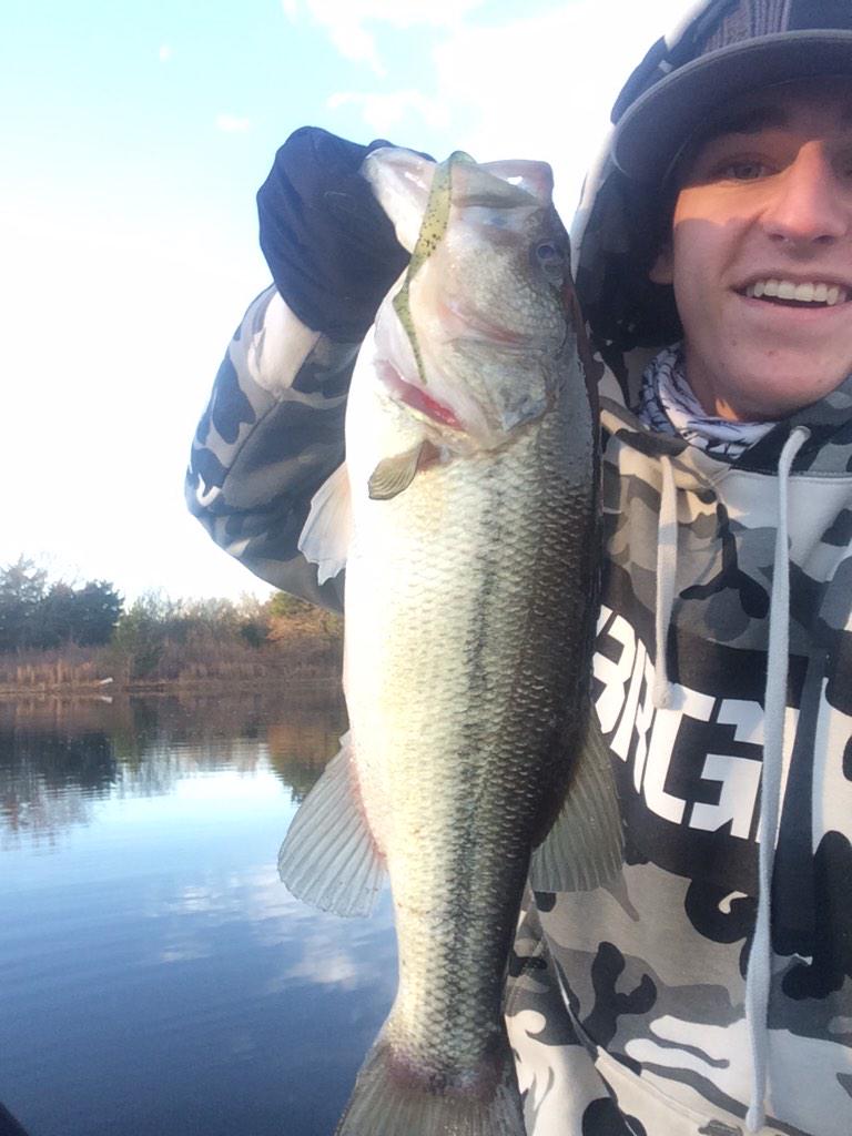Nice bass, 10' Zoom Ol' Monster in watermelon color texas-rigged. 3lbs even