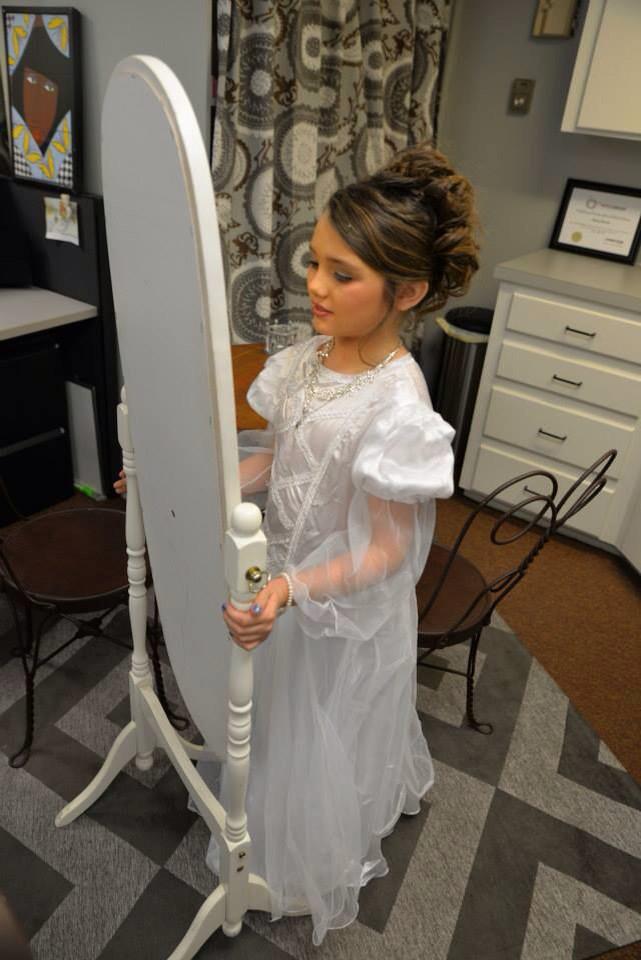 hillary_dean's tweet photo. G's princess day! http://t.co/i8fgV6RkVu
