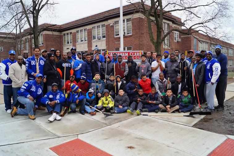 SCEIFoundation's tweet photo. Awesome Day of Teaching, Bonding, &amp; Service..
#MLKDay #NextLevelPrograming #MentoringWorks
JCW http://t.co/QOwQSgDtEL