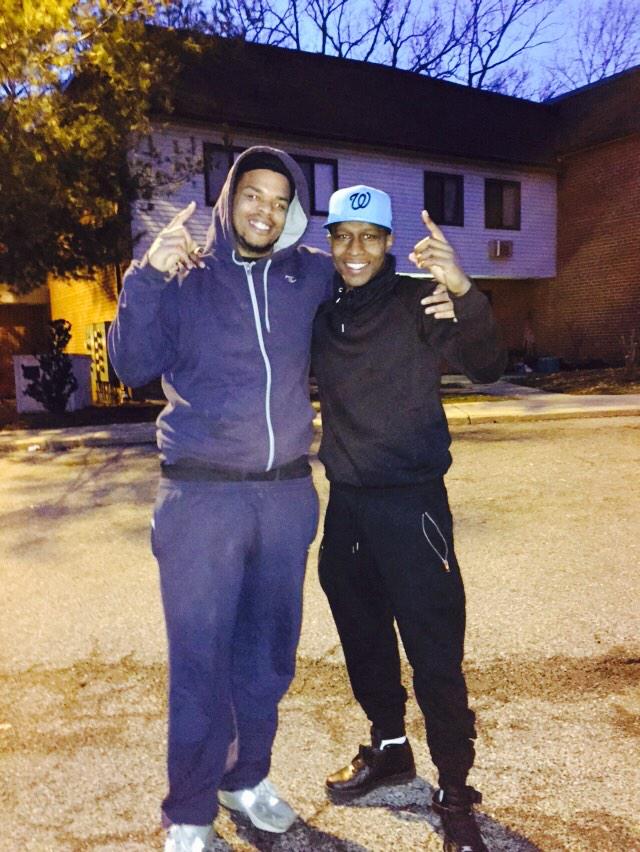 DeadpresidentDe's tweet photo. Love my nigga he could've been a rat but he chose to be 💯 so I'm 💯back http://t.co/9VdhXZh8ix