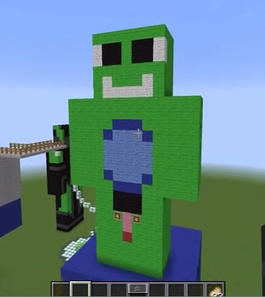 aaron_arrazabal's tweet photo. @bysTaXx  jajajajajajajajaja :'D jajajajajaj ay que risa... TROTUMAN! jajajajaja XD http://t.co/eQoq7o3vKm