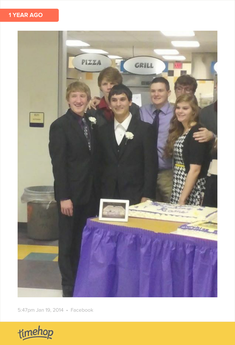 HealthyAromas's tweet photo. Exactly 1 year ago today! (via @timehop) http://t.co/NbqD9Jvypl http://t.co/e24TL7U8ov