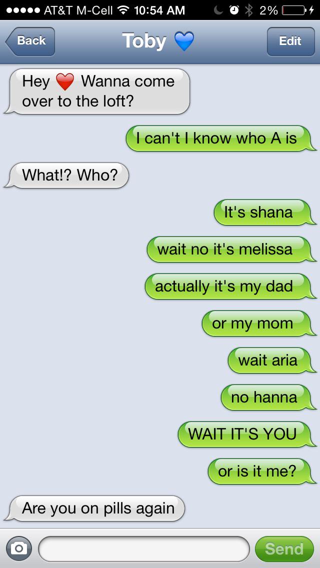 PLLxTexts's tweet photo. Spencer knows who A is! #Spoby #plltexts http://t.co/5LrtJfrqVw