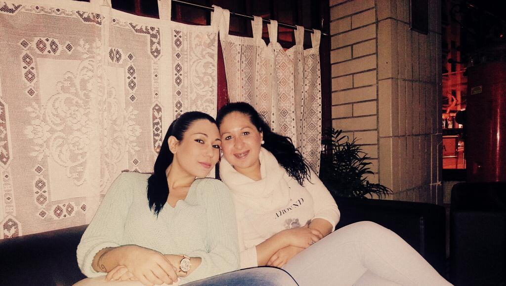 LuciaStar17's tweet photo. Tardes de café :) http://t.co/0cgPMnuTY1
