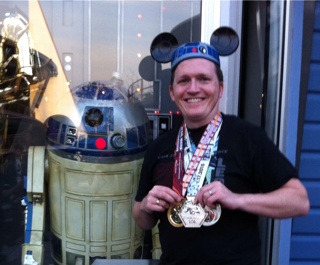 ArtooDad2's tweet photo. #run1st 4 me #run2nd 4 @daspilar + family #run3rd 4 #StarWars @PaulRMQ 's parents,@RebelForceRadio @SkywalkingPod http://t.co/OilkdIO7wA