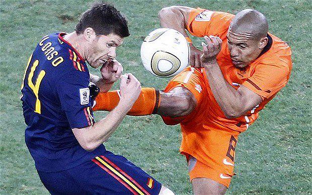 FootballFunnys's tweet photo. 'If you don't get the ball, make sure you get the fucking man' http://t.co/Tbqyeneuoj