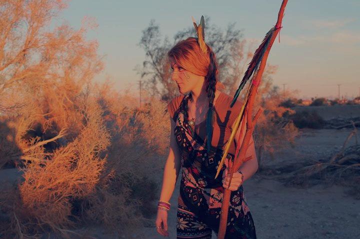 meghan_gause's tweet image. More of my self #modelingskills #nativeAmericans # natives much fun