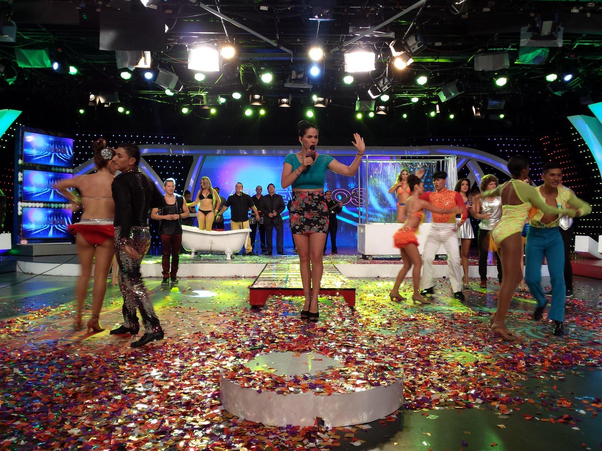 tcsoyelmejor's tweet photo. ¿Te lo perdiste? La final de la "Salsatón" fue todo un éxito. ¡Ponte al día! Aquí el inicio: http://t.co/S9jGRQRTxw http://t.co/YXAR5AMqMo