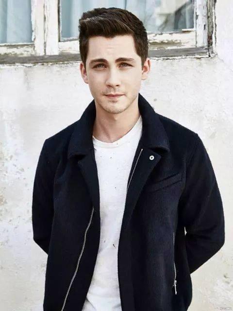 Hoje Logan Lerman está completando 23 anos! Parabéns, Logan! Happy Birthday Logan Lerman From Brazil 