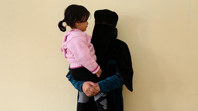 "Zulümden kaçtık..." 500 Uygur Türkü Çin'den kaçtı, günlerce yürüyerek Türkiye'ye sığındı ajtr.me/qppe