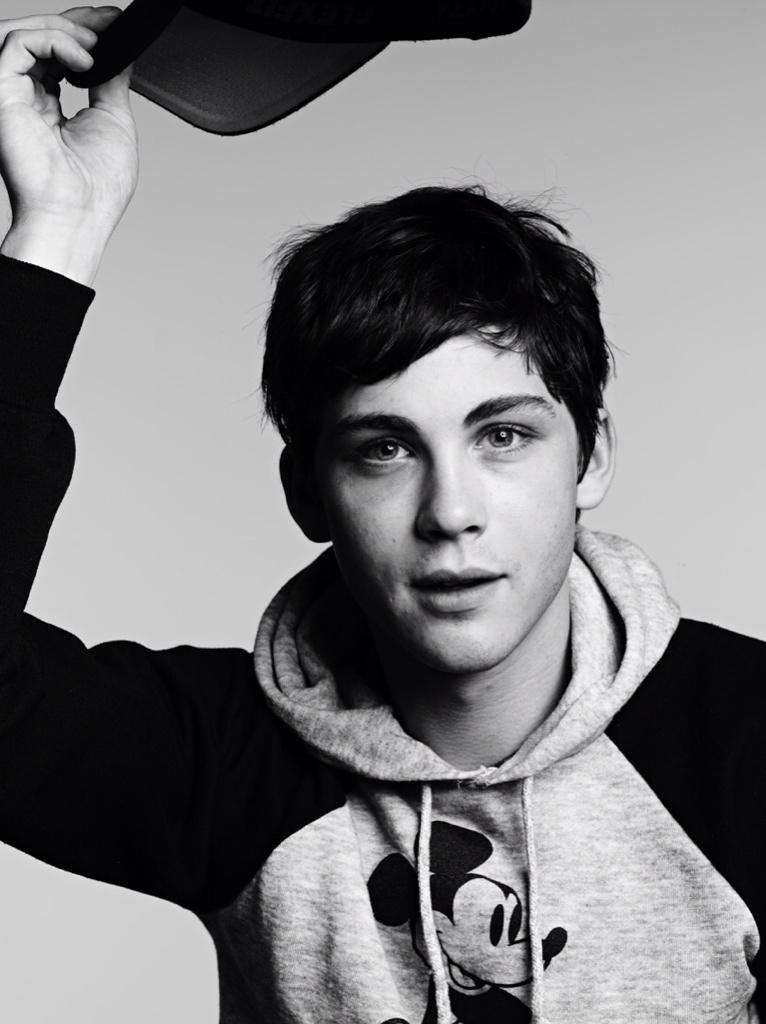 Happy Birthday to this little cute one, the amazing Logan Lerman 