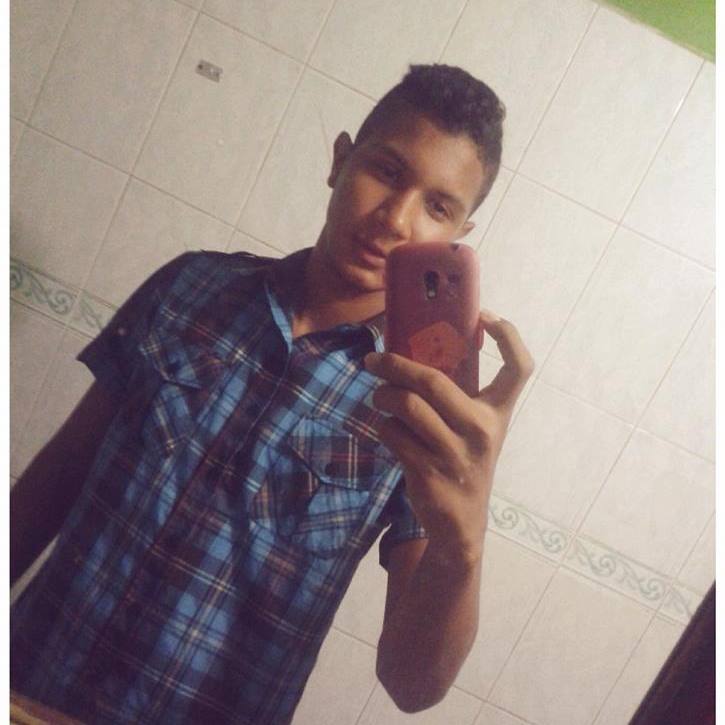 RonaldJB7's tweet photo. El amor no se compra, ni se mendiga...
El amor se hace! http://t.co/1dYnHCVbfF