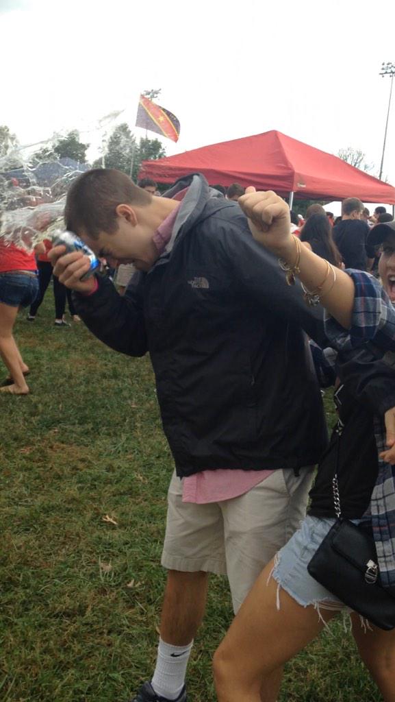 TotalJermMove's tweet photo. Haaaaaaaan http://t.co/2o2lwM331h