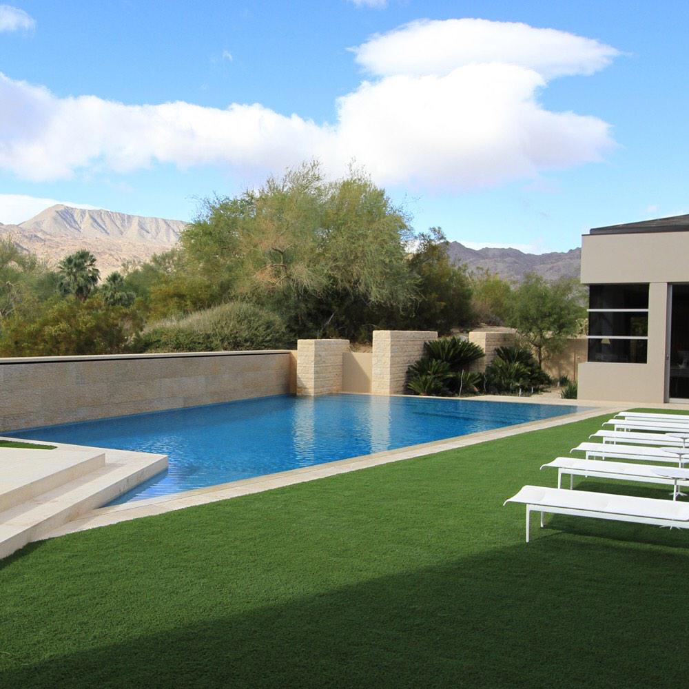 Enjoy today. ☀️🏊😎 #DayDreaming

swimmingpool.com/backyard-living