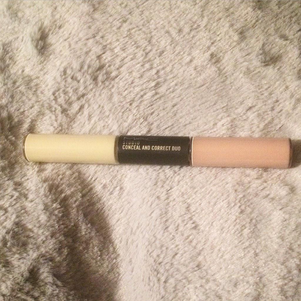 mandarie14's tweet image. New first impression review just went up on my blog:) mandarie14.wordpress.com @BBloggerRT @FemaleBloggerRT #bbloggers