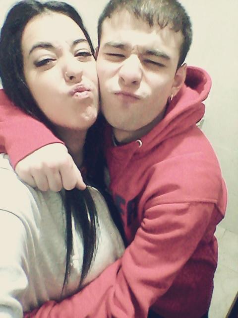 IsitaaCruz's tweet photo. Momentos de locura que solo nosotros sabemos vivir @ChinoRealG . ❤ No puuuuedo quererte mas monillo 🙈 http://t.co/TzDByEKJA3