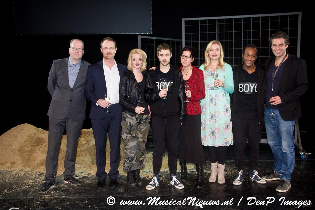 #boy7 live on stage spannend tot de laatste seconde musicalnieuws.nl/news/read/boy-… <a href="/FMerkies/">Fons Merkies</a> @GuiHilversum <a href="/BestofYABooks/">Best of YA Books</a>