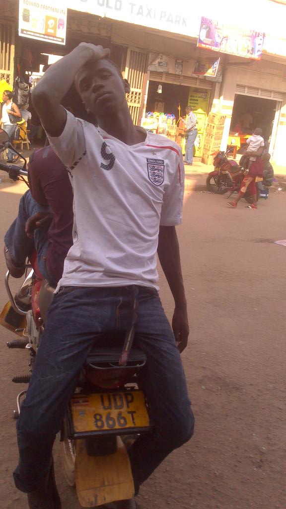 ericnewt's tweet image. War in sudan