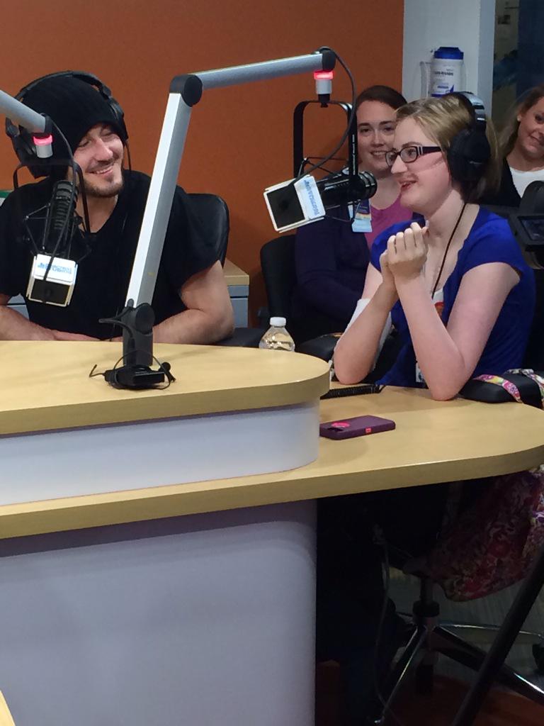 officialdwts's tweet image. We loved meeting all the wonderful children at @CincyChildrens! 💗 #DWTSLiveTour