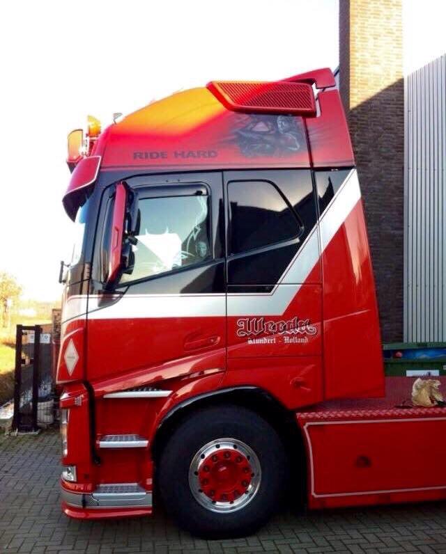 victorleveque28's tweet photo. Exclu !!  New WEEDA !! @TIRitaly @OnlyWayIsDutch @ILRER730FANPAGE @Ricardo_730 @soncamiones @scaniamanpower @sv8power http://t.co/nEioOqQ8zj