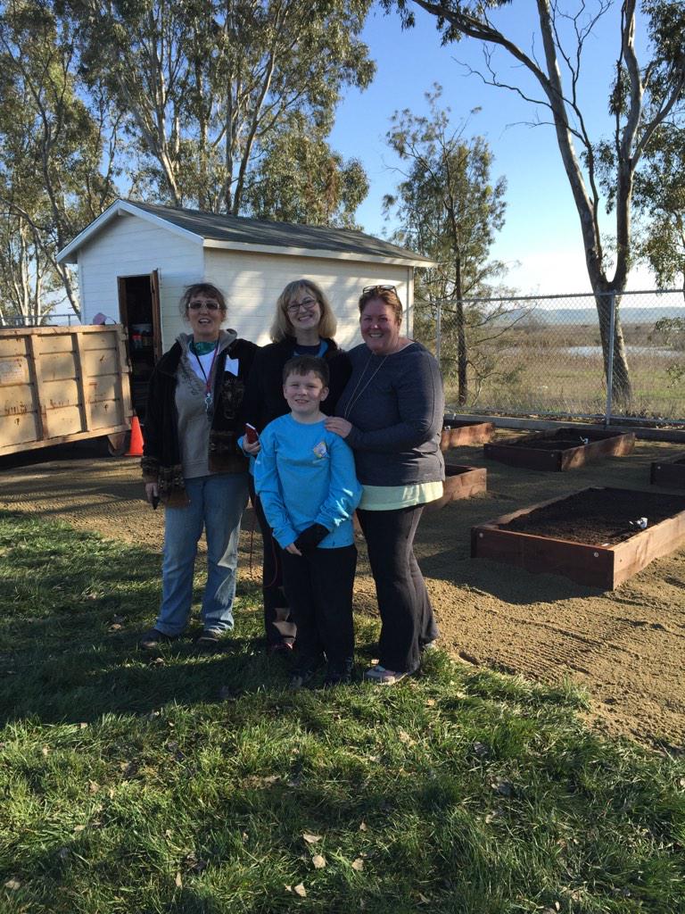 nukafar's tweet photo. #KPCares4Schools @kpnorcal #kpnapasolano crescent elem staff and student, enjoy your new garden! http://t.co/jiKeH82k7B
