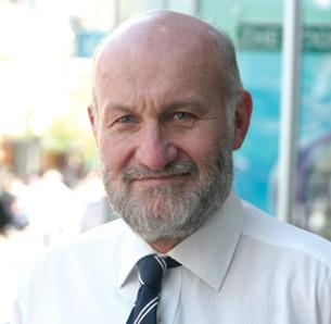 ALeighMP's tweet photo. Sad to hear of the passing of @adelaideuni's Graeme Hugo, one of Aust's leading demographers http://t.co/J3PSuWonSY http://t.co/1c1dsWYyoi