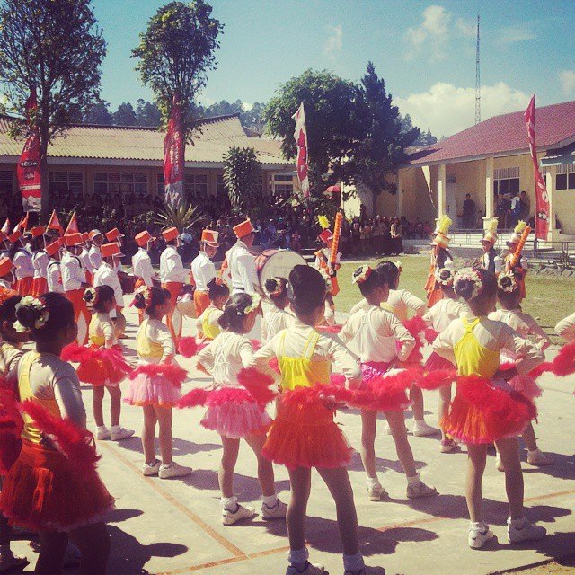 SAGI_NEWS's tweet photo. Opening Smansagi Basketball Tournament 2015 (SBT 2015) http://t.co/AJrRlUSFFw
