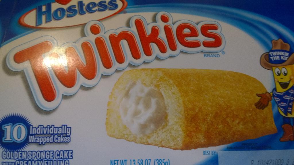 jarad_jones's tweet photo. Who wants my twinkie 😉 http://t.co/7oA8bqTyOM
